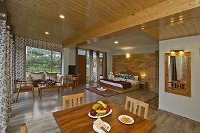 Snow Flakes Resort And Spa Centrally Heated Luxury Resort