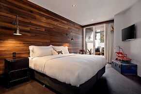 Nanook Thredbo Squatters Run