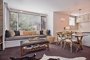 Nanook Thredbo Squatters Run