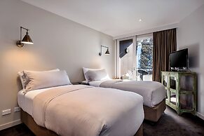 Nanook Thredbo Squatters Run