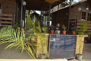 Anantra Sea View Resort