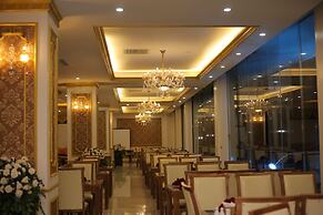 Lao Cai Royal Hotel