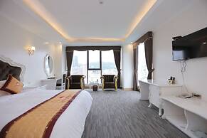 Lao Cai Royal Hotel
