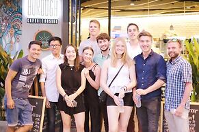 Borough Capsule Hostel Bali