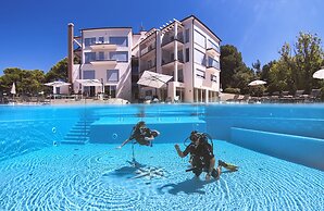 Premantura Resort - Hotel & Restaurant