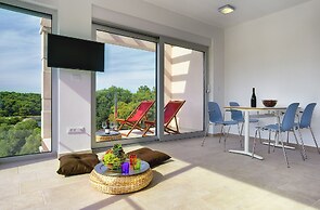Premantura Resort - Hotel & Restaurant