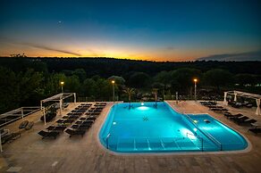 Premantura Resort - Hotel & Restaurant