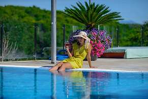 Premantura Resort - Hotel & Restaurant