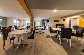 Premantura Resort - Hotel & Restaurant
