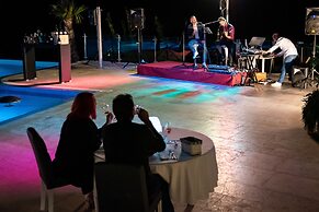 Premantura Resort - Hotel & Restaurant
