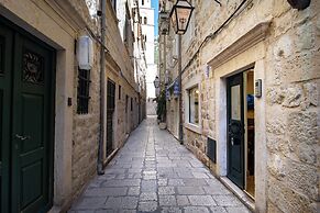 Art Home Arthur by DuHomes