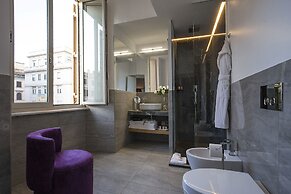 Roman Holidays Boutique Hotel