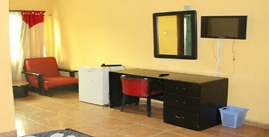 Senators Suites and Towers