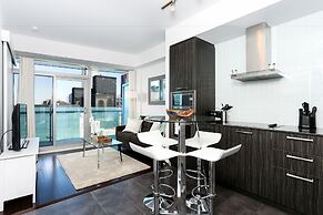 Platinum Suites - Incredible CN Tower View