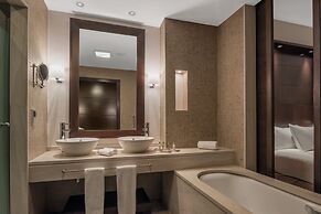 DoubleTree by Hilton La Torre Golf & Spa Resort