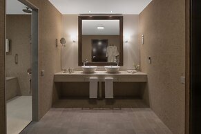 DoubleTree by Hilton La Torre Golf & Spa Resort