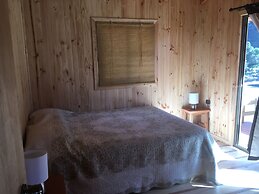 Los Quenes River Lodge