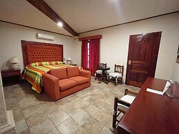 Hotel Santa Helena Plaza