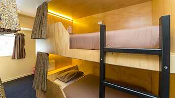 Tahuna Pod Hostel