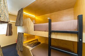 Tahuna Pod Hostel