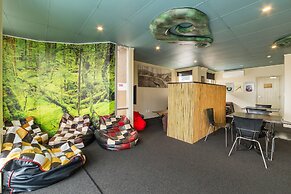 Tahuna Pod Hostel