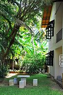 Sithu Villa Hikkaduwa