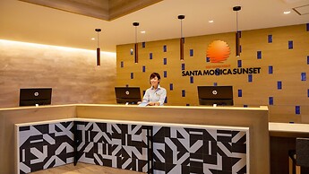 Hot Cross Point SANTA MONICA