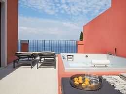 Nido, Mar-Bella Collection