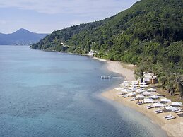 Nido, Mar-Bella Collection