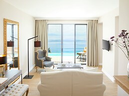 Nido, Mar-Bella Collection