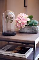 Nido, Mar-Bella Collection