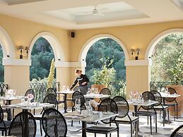 Nido, Mar-Bella Collection