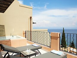 Nido, Mar-Bella Collection