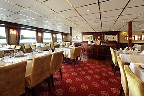 Crossgates Hotelship Medienhafen - Düsseldorf