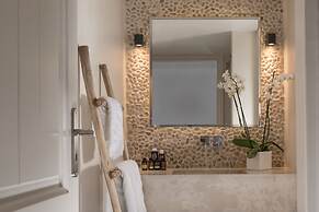 White & Co. Exclusive Island Villas