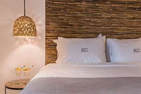 White & Co. Exclusive Island Villas