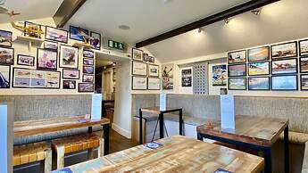 Castle Cottage Inn