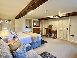 Castle Cottage Inn