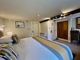 Castle Cottage Inn