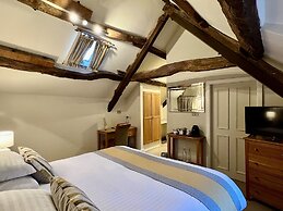 Castle Cottage Inn