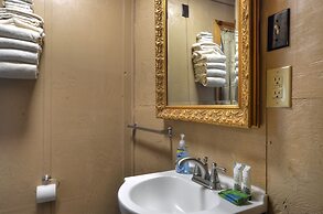 Panther Creek Cabins