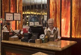 Skyline Hotel & Casino