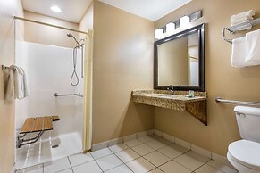 AmericInn by Wyndham Boscobel
