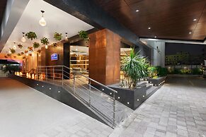 Howard Johnson by Wyndham Kolkata