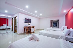 Golden Citadel Hotel