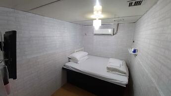 Cozy Inn Jordan Station