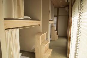 J-Hoppers Kumano Yunomine Guesthouse - Hostel