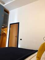 Santa Maria La Nova 21 B&B