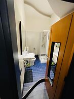 Santa Maria La Nova 21 B&B