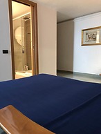 Santa Maria La Nova 21 B&B